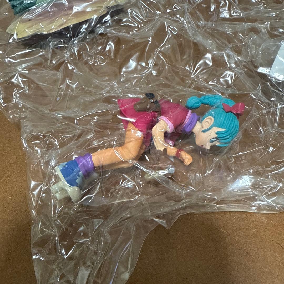 ドラゴンボールカプセルネオ　摩訶不思議　ブルマ&孫悟空