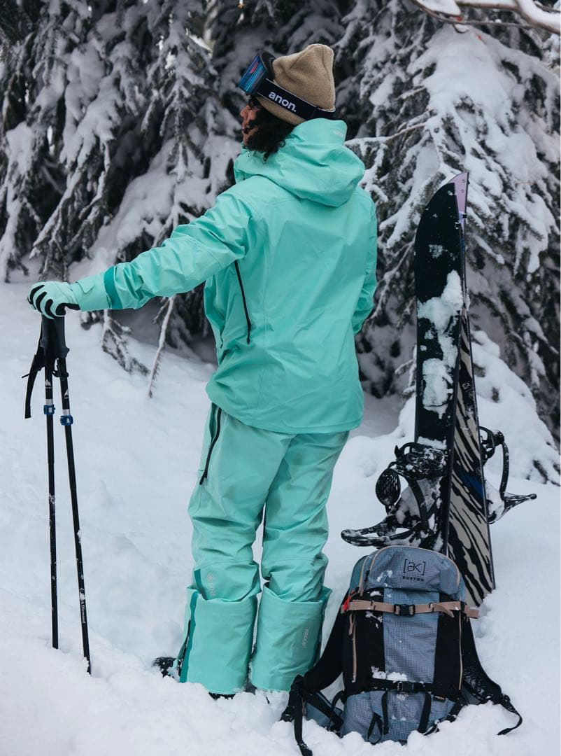 O2【新品】Burton AK タスクGORE-TEX PRO 3L