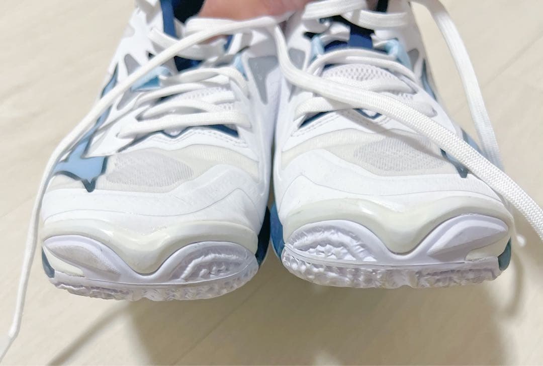 MIZUNO バレーシューズ　24cm2E