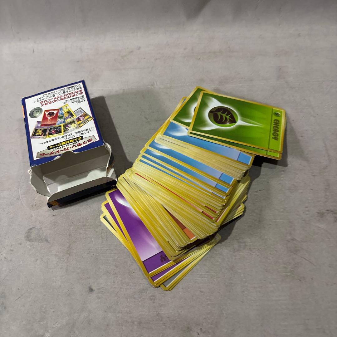 1996年に発売された「ポケットモンスターカードゲーム 第1弾 スターターパック