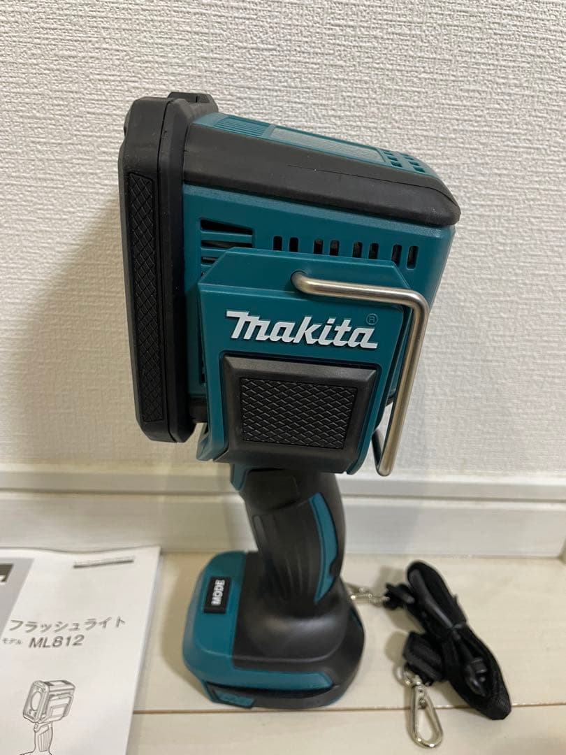 本日限定価格　未使用　マキタ　フラッシュライト　ML812 14.4v 18v