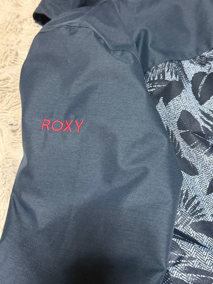 ROXY リーフ柄フード付きジャケット/スノボ/スキーウェア