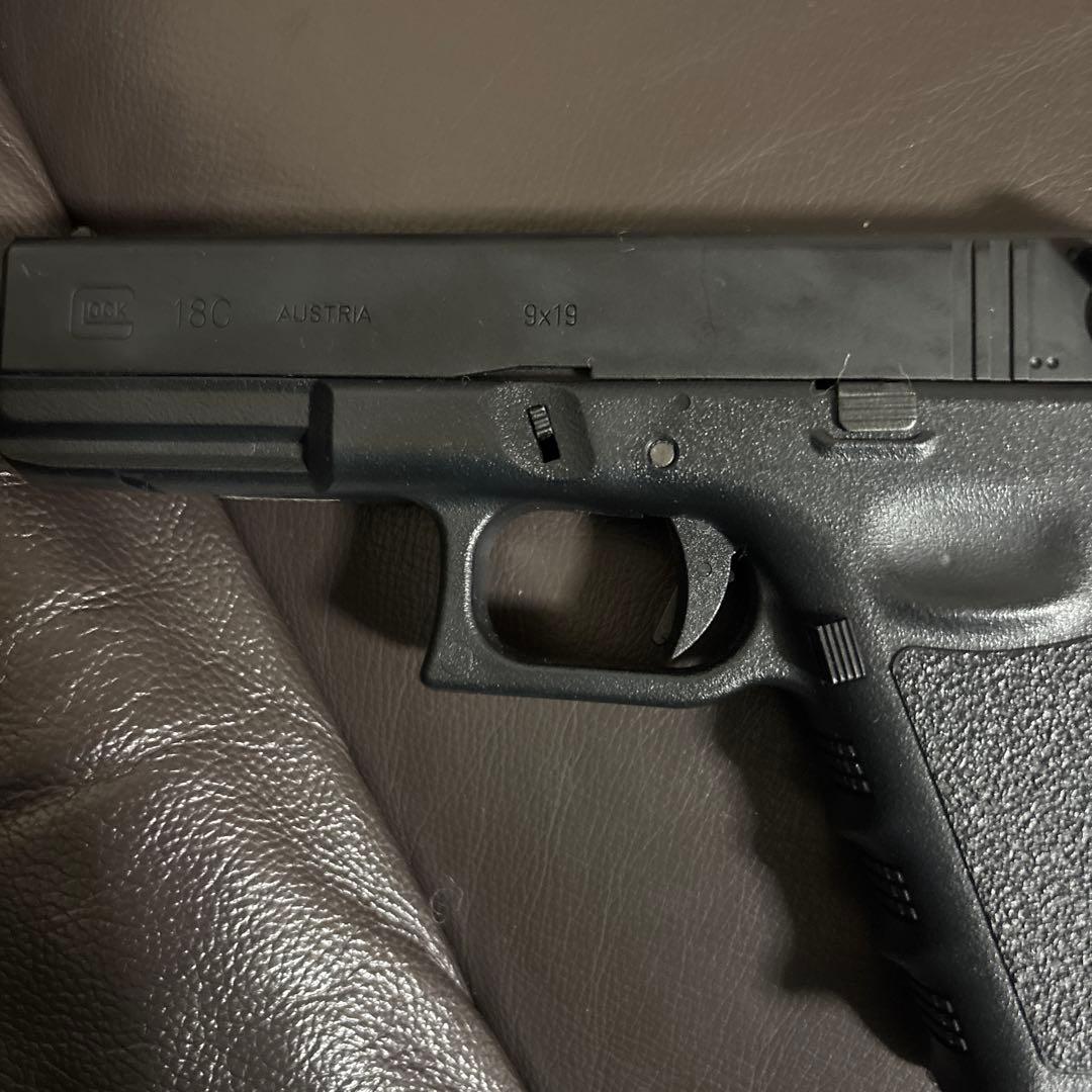 東京マルイ Glock 18c ガスガン マガジン3本付き