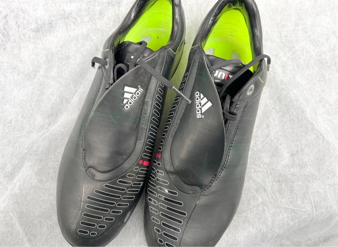 アディダスF50 限定カラー