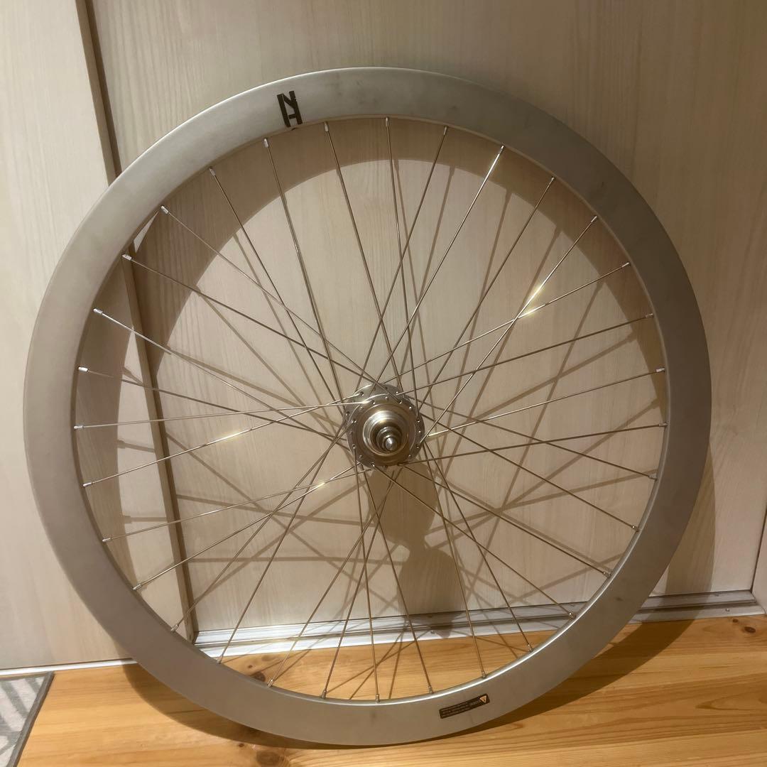 H plus son 700cリアホイール ⚠️OH必須 コグなし