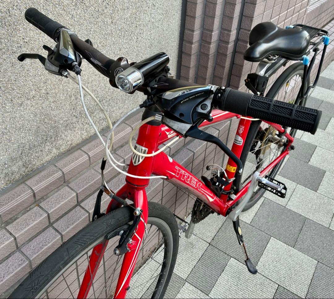 TREK トレック　7.3FX クロスバイク　自転車　東京