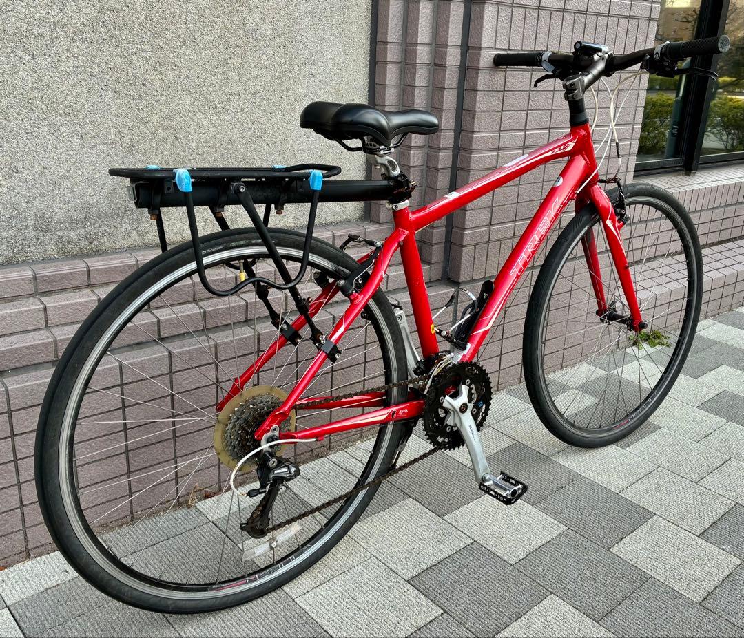 TREK トレック　7.3FX クロスバイク　自転車　東京