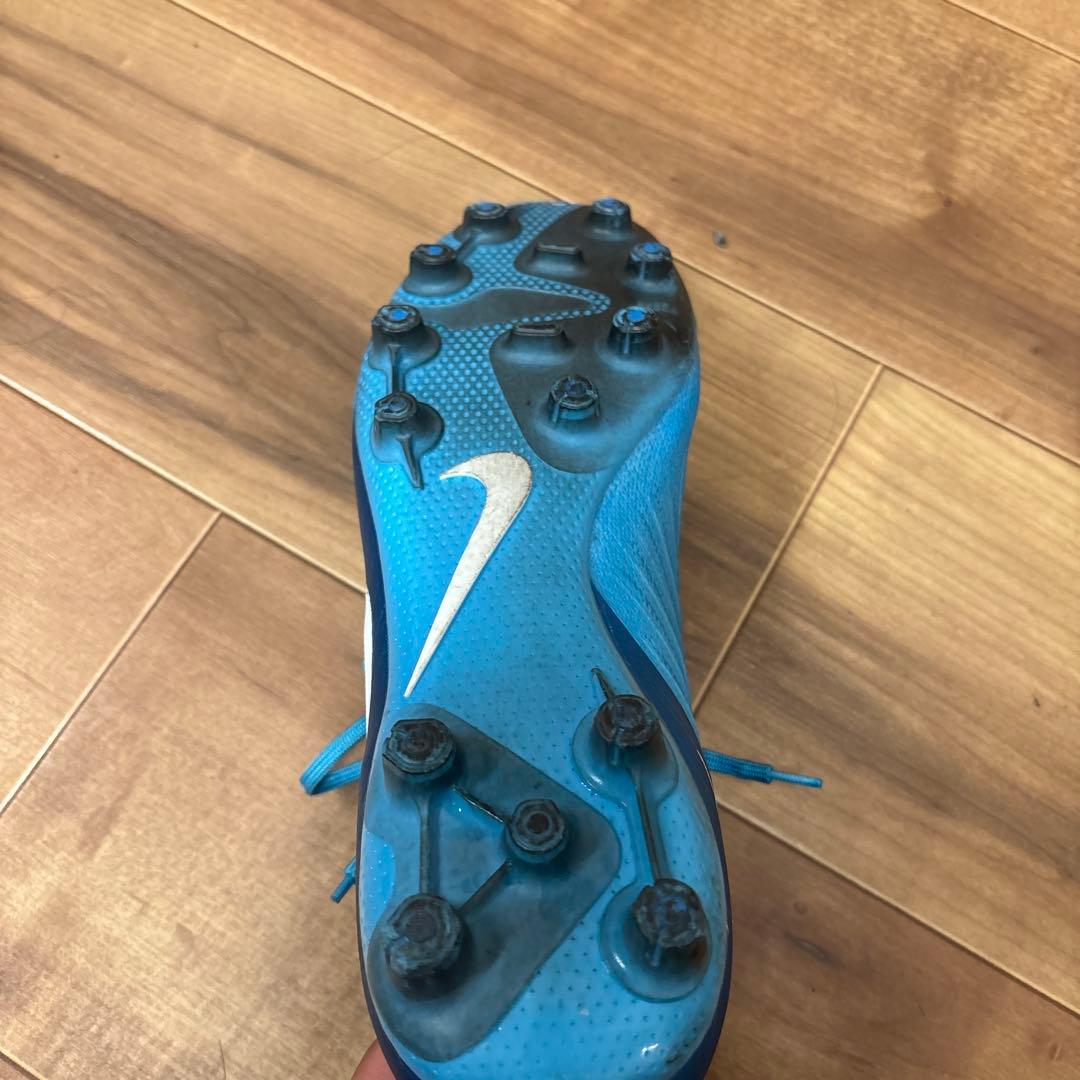 Nike サッカーシューズ・ファントムGX2