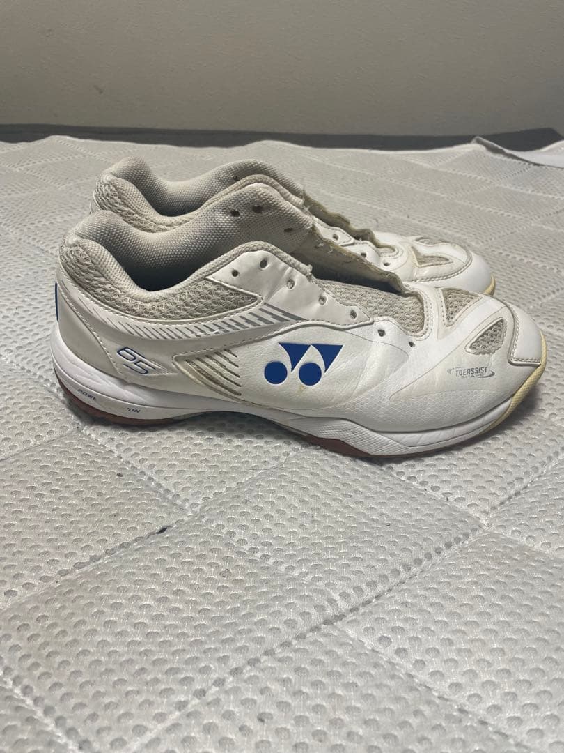 YONEX バドミントン シューズ 75周年モデル 26.5 紐なし