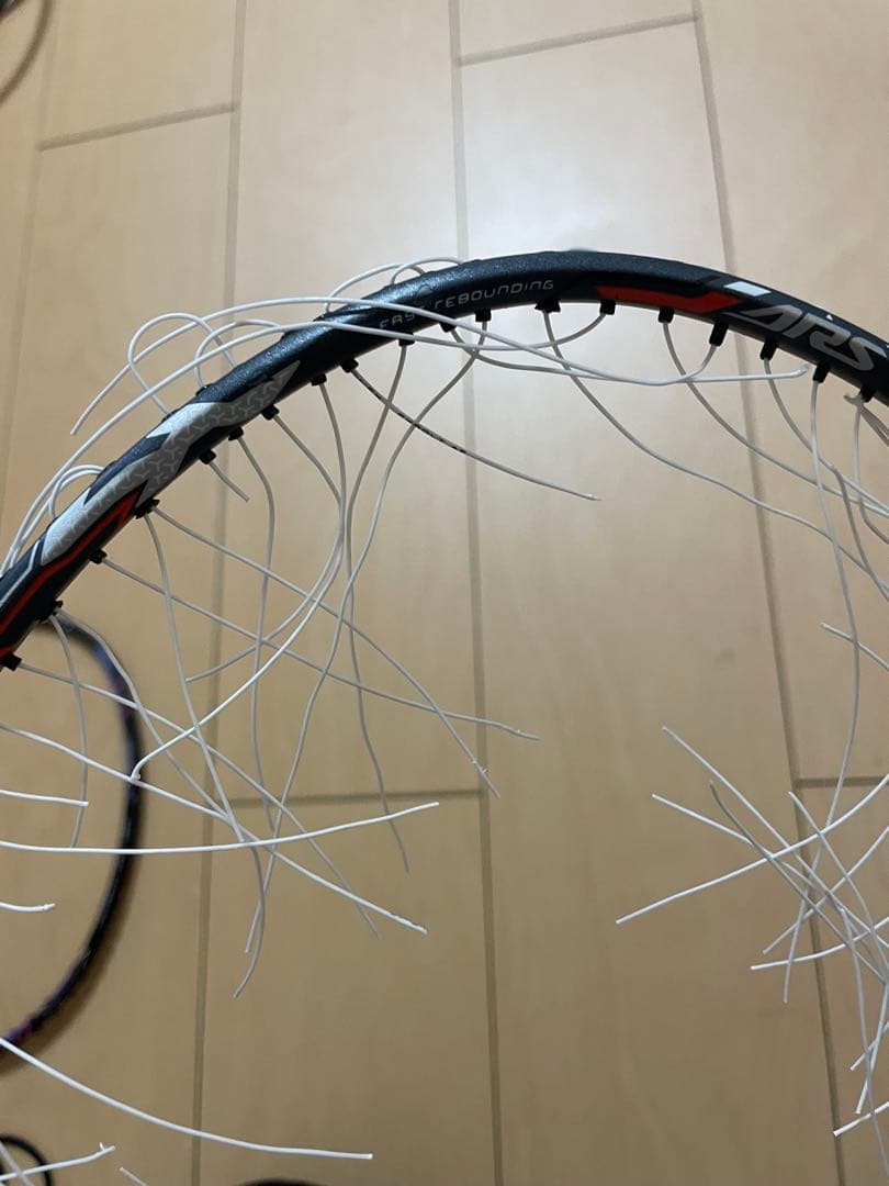 オーラスピード100X 4UG5 ビクター　バドミントンラケット