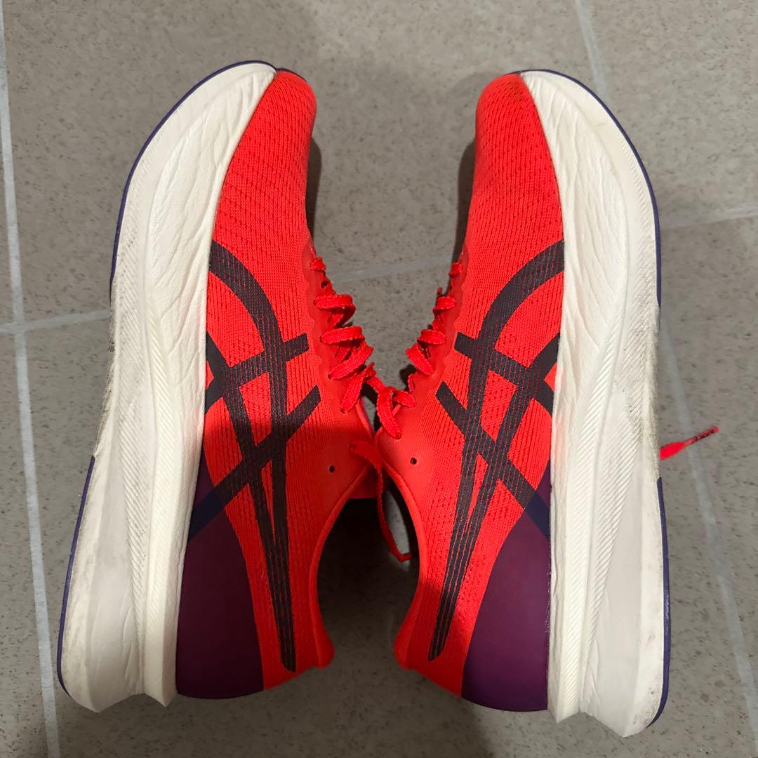 asics ランニングシューズ ヨギリ