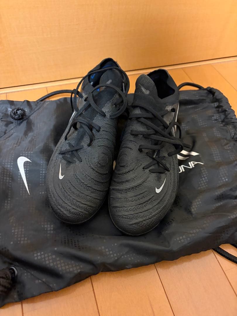 Nike ブラック サッカー・スパイク