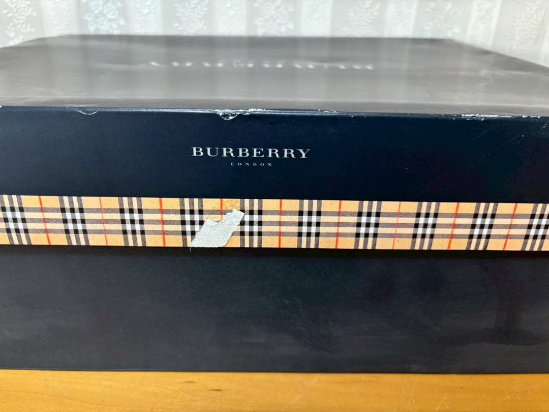 新品　Burberry　バーバリー　高級シール織　綿毛布