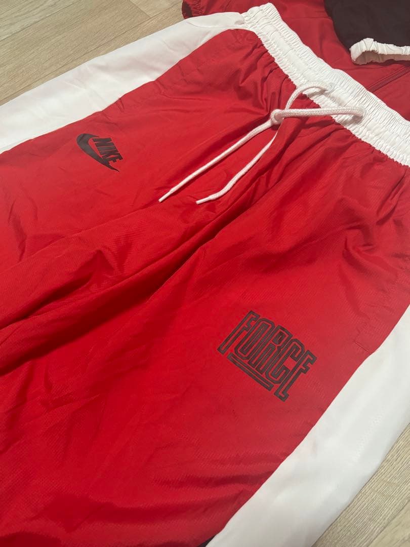 ナイキ NIKE ブルゾン ジャージ ブランドロゴ 上下セットL
