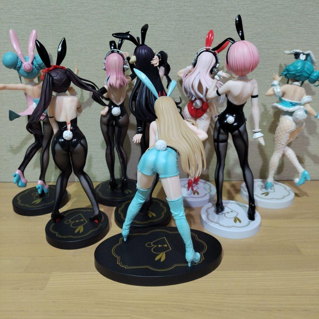 バニーガールフィギュア 8セット