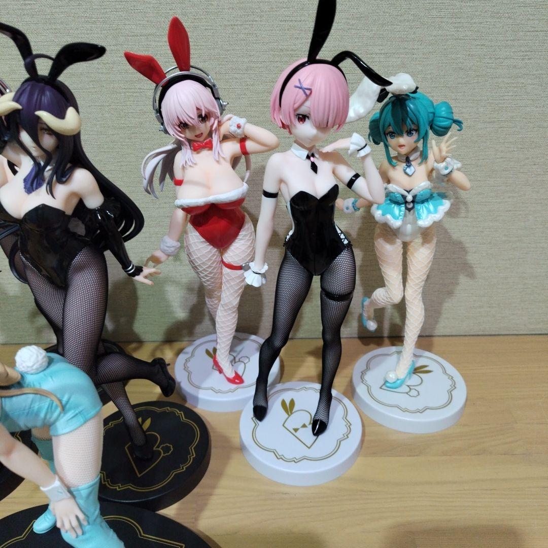 バニーガールフィギュア 8セット