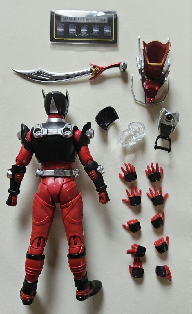 S.H.Figuarts(真骨彫製法) 仮面ライダー龍騎 箱無し