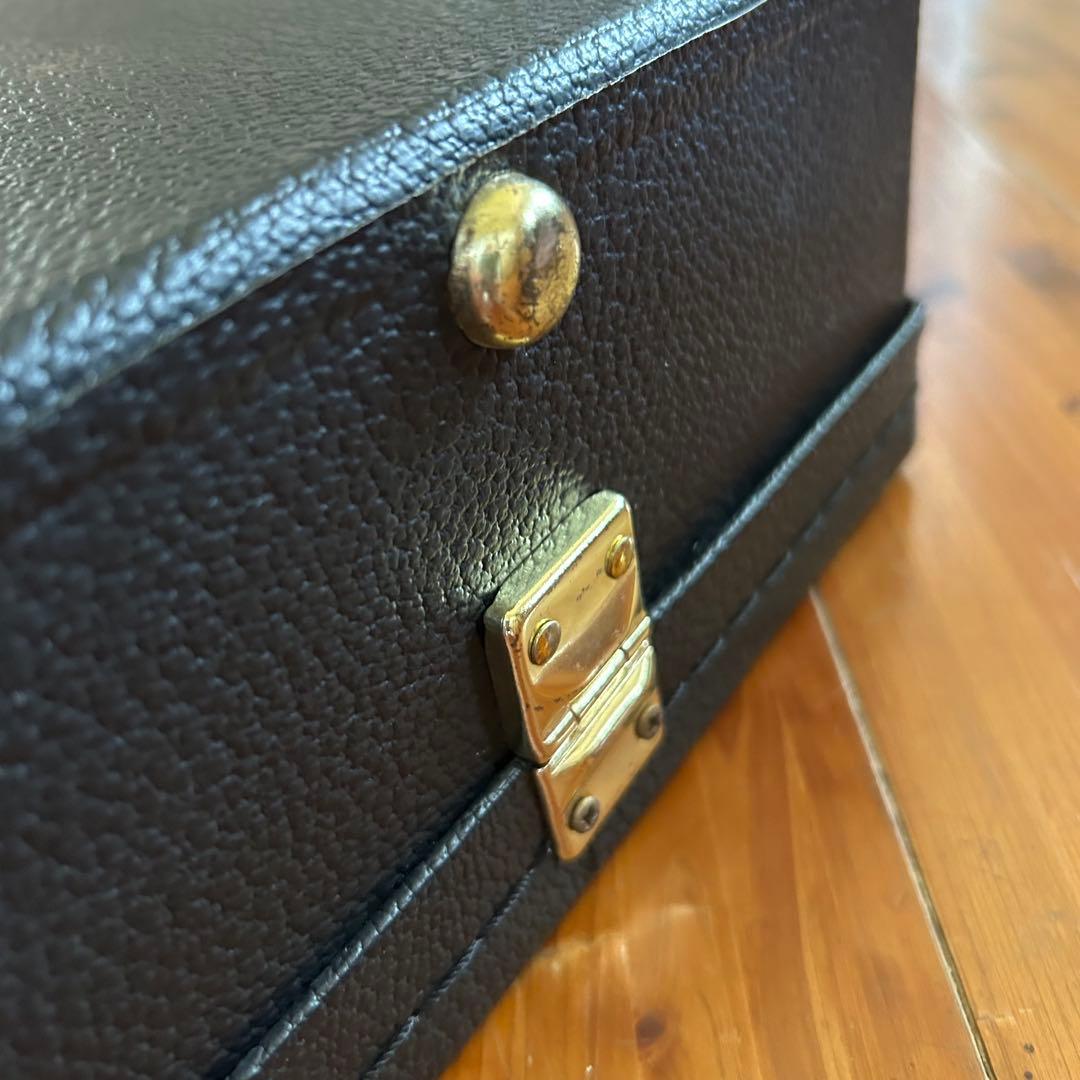 ◼️宮古島から◼️沖縄三線用◼️高級ハードケース◼️中古美品◼️フカフカ内装◼️