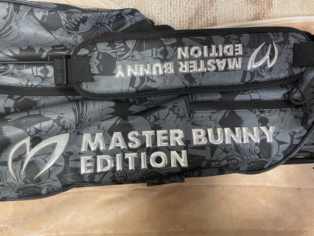 MASTER BUNNY EDITION【限定品】バットマン ゴルフバッグ