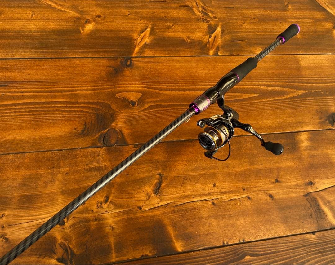 釣り竿セット　2ピースロッド　バスロッド　6ft スピニングロッド　カーボン製