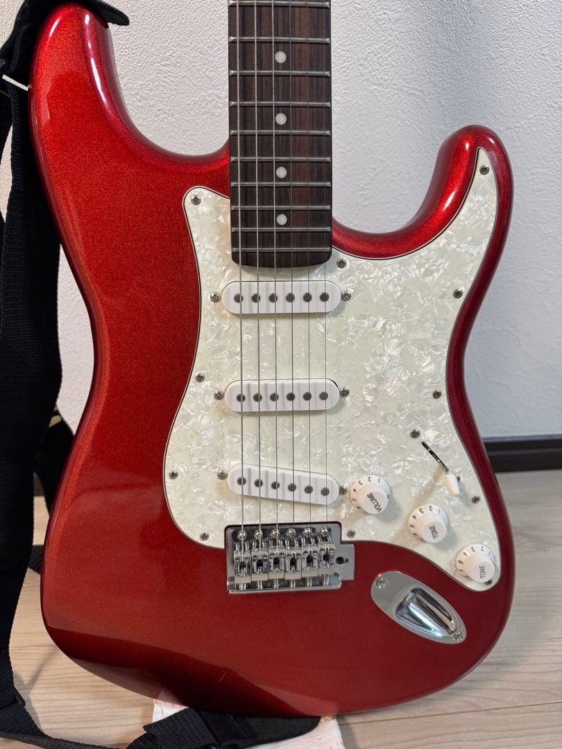 Morris レッドエレキギター