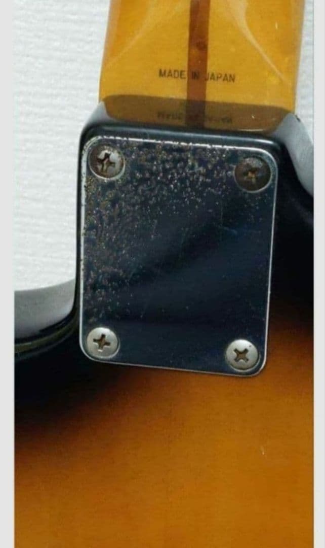 Fender Stratocaster サンバースト　エレキギター