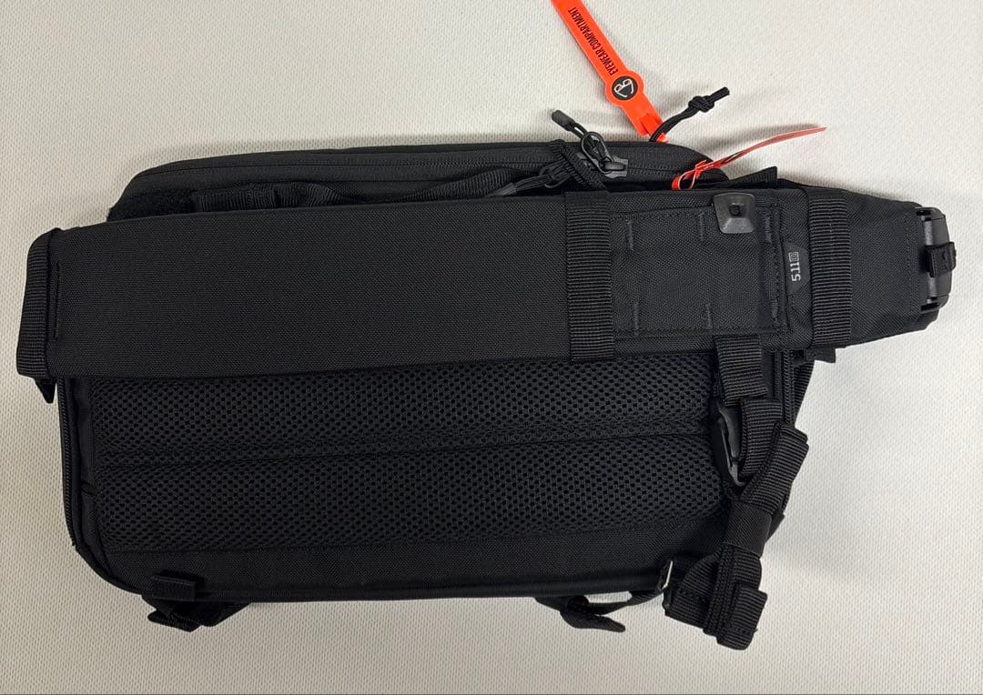 【新品・未使用】ファイブイレブン5.11 タクティカル LV8 スリング パック