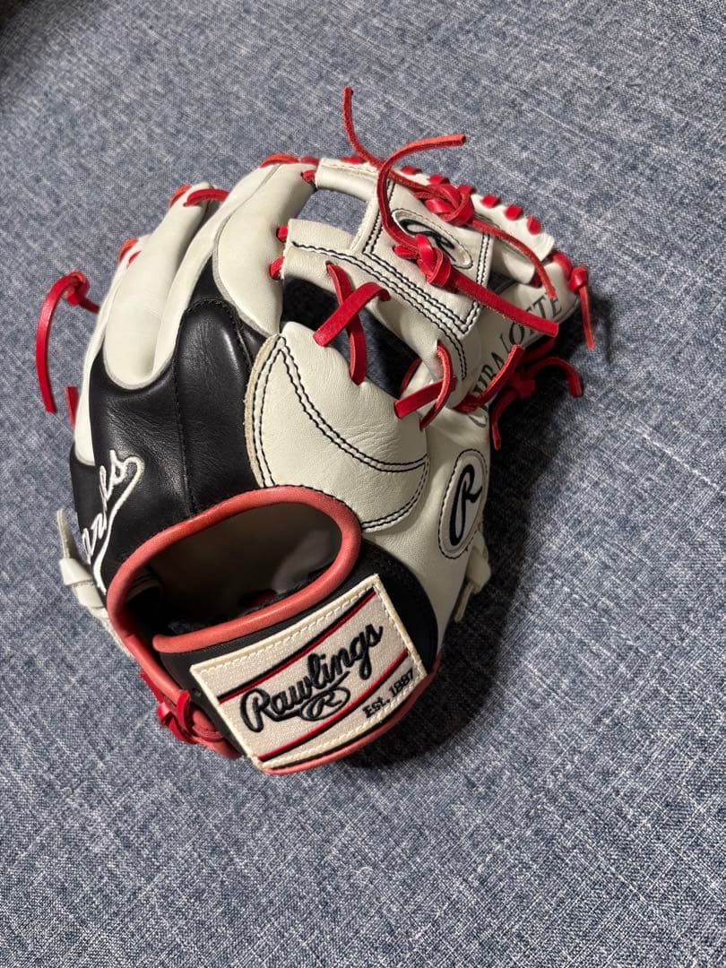 ローリングス軟式グローブ　千葉ロッテマリーンズ　限定グローブ