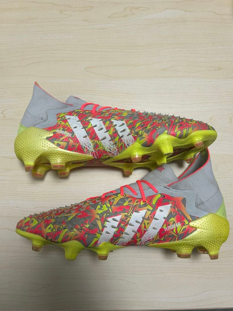 adidas プレデターフリーク.1 FG