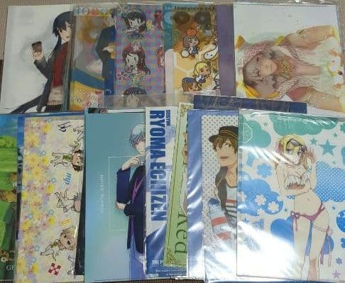 ノンジャンル　クリアファイル　まとめ売り　200枚程度　アニメ　アイドル