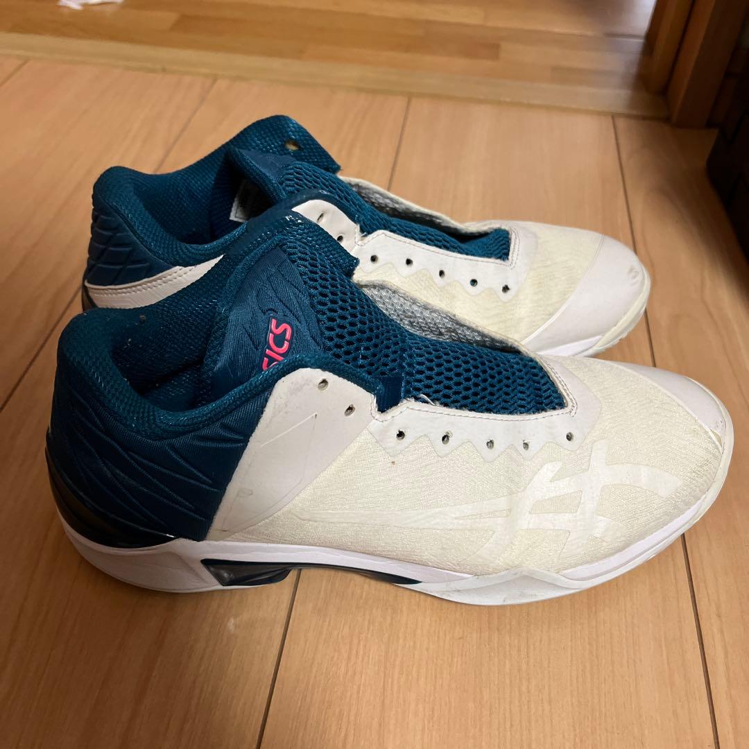 ASICS バスケットボールシューズ 24