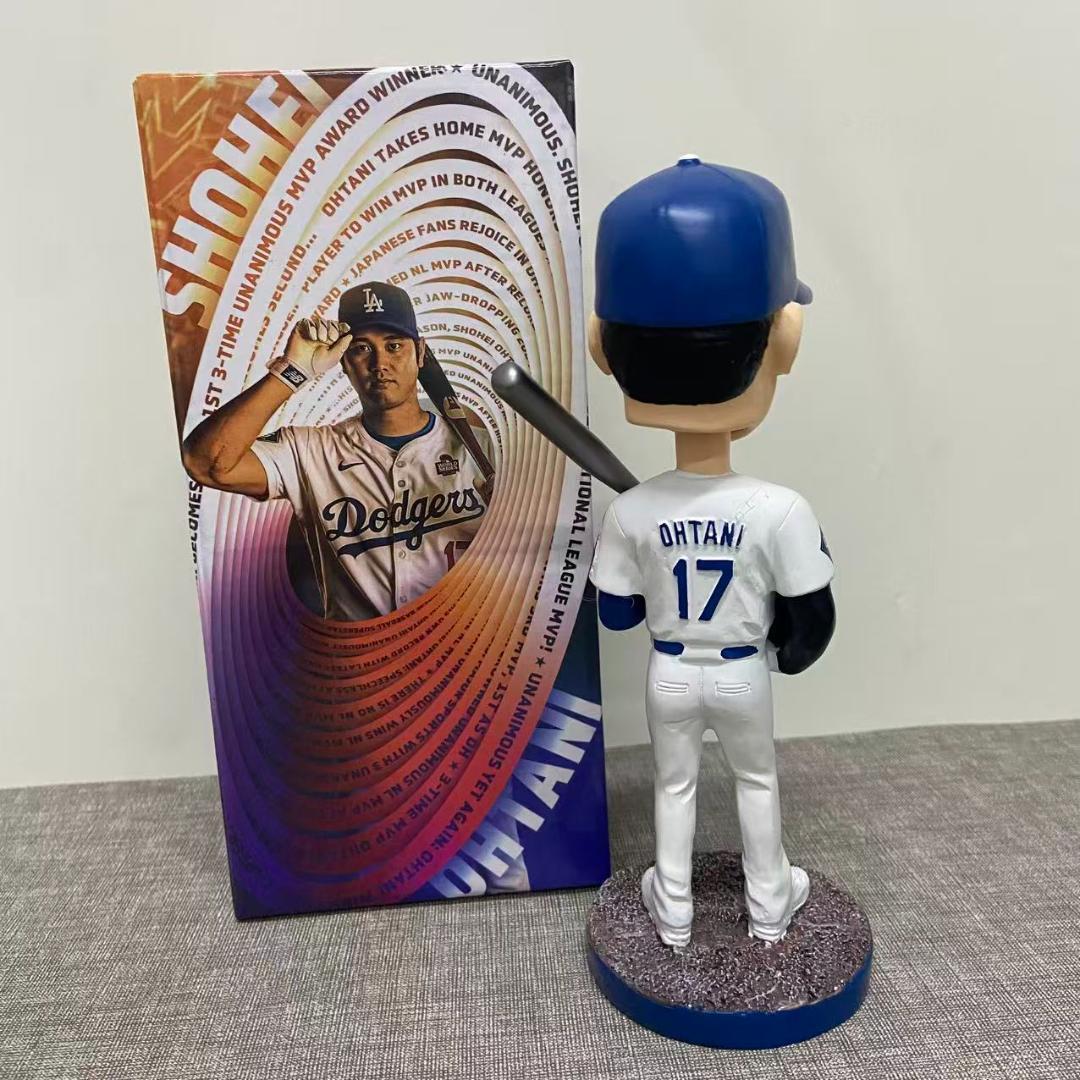 激レア　大谷翔平　シルバーバット　ボブルヘッド　MVP ドジャース　来場者限定