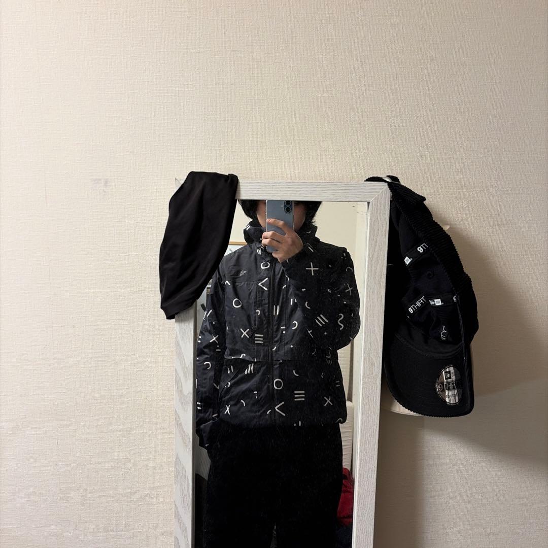 THE NORTH FACE 幾何学模様 スノーボードウェア Mサイズ