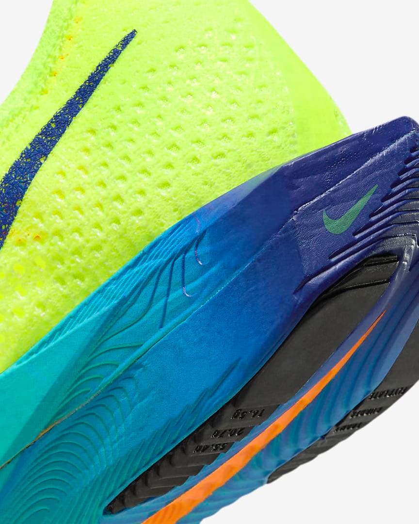 28cm 新品 NIKE ヴェイパーフライ3 NEXT %3 ネクスト ボルト
