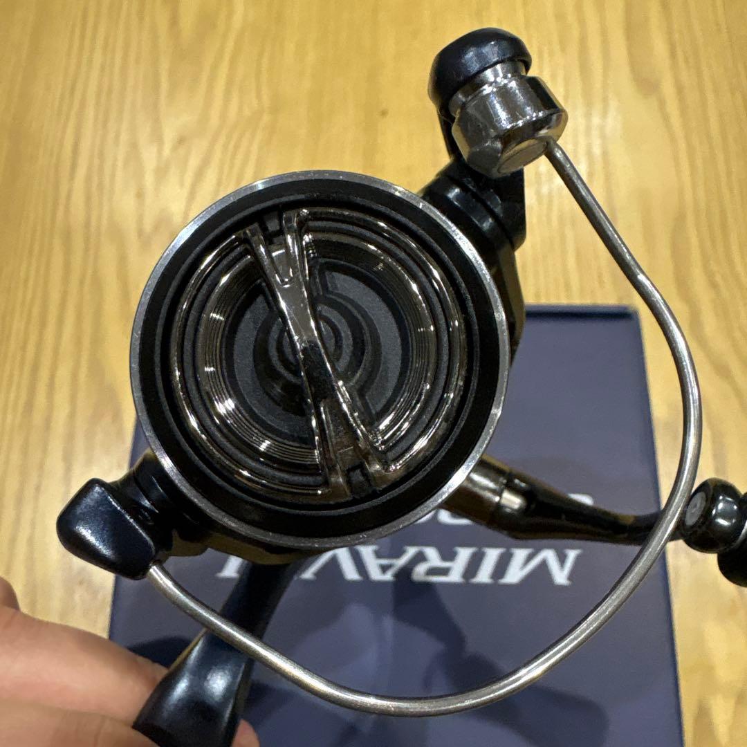 SHIMANO ミラベル　C2000SHG スピニングリール
