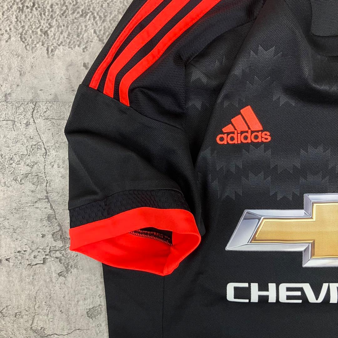adidas マンチェスターユナイテッド 3rd ゲームシャツ 古着 刺繍 黒