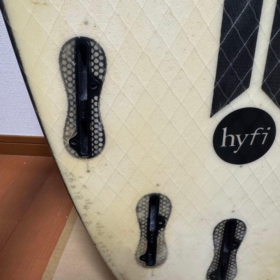 格安出品　サーフボード　ショートボード　JS MONSTA BOX HYFI