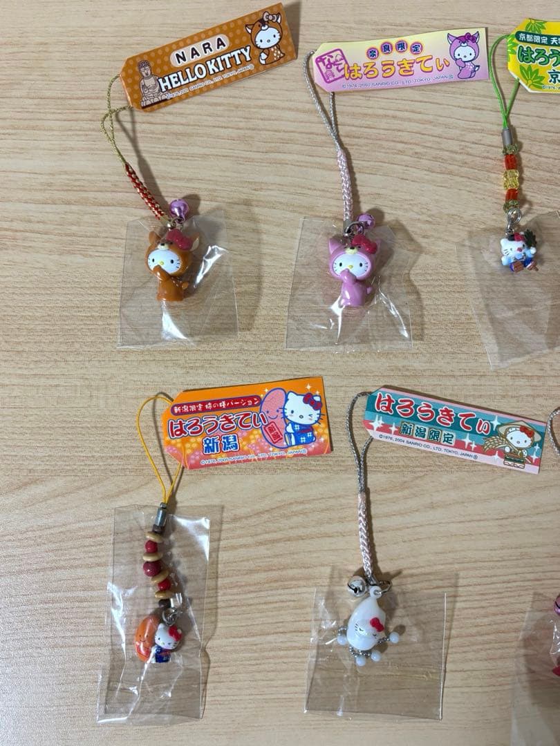 ご当地 キティ根付ストラップ まとめ売り 53点