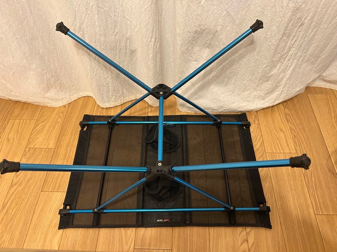 イ*ー様 Helinox テーブルワン　 売り切り