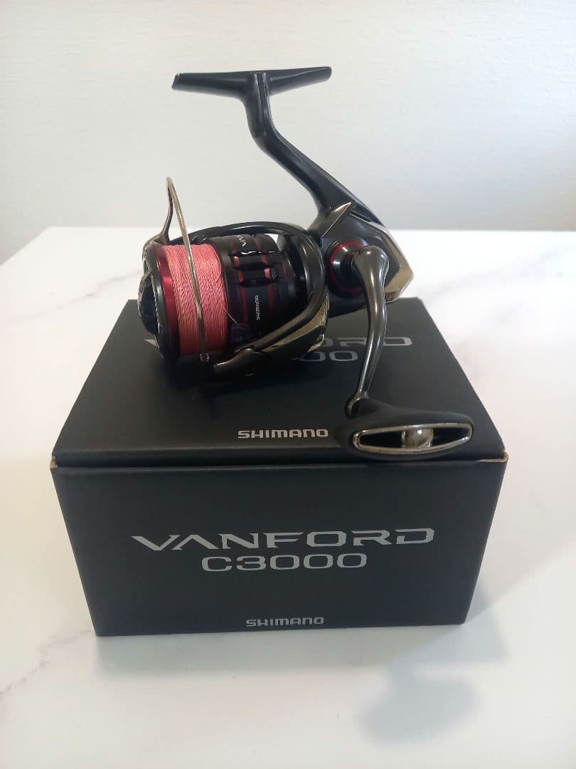 麗威SHIMANO 20ヴァンフォードC3000 スピニングリール