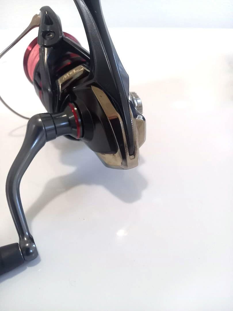 麗威SHIMANO 20ヴァンフォードC3000 スピニングリール