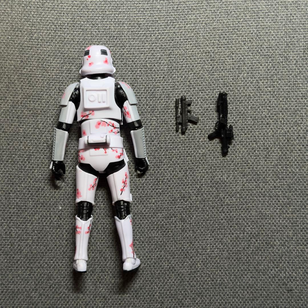 ブラックシリーズ　スターウォーズ　ストームトルーパー　ホットトイズ風　桜Ver.