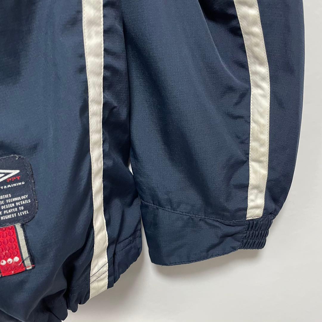 UMBRO サッカー イングランド代表　ハーフジップ トレーニングウェア