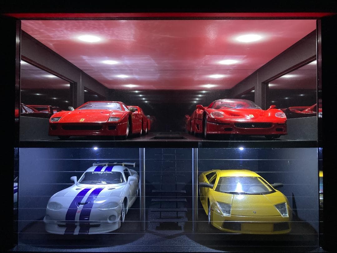 モデルカー専用ジオラマ：1/24 ショールーム＆ガレージⅠ／訳ありSALE！