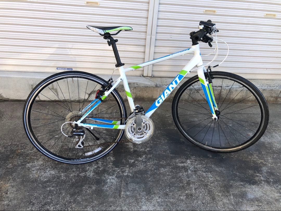 GIANT CBOSTAR 700✖️28 CSタイプ ホワイトアルミボディ