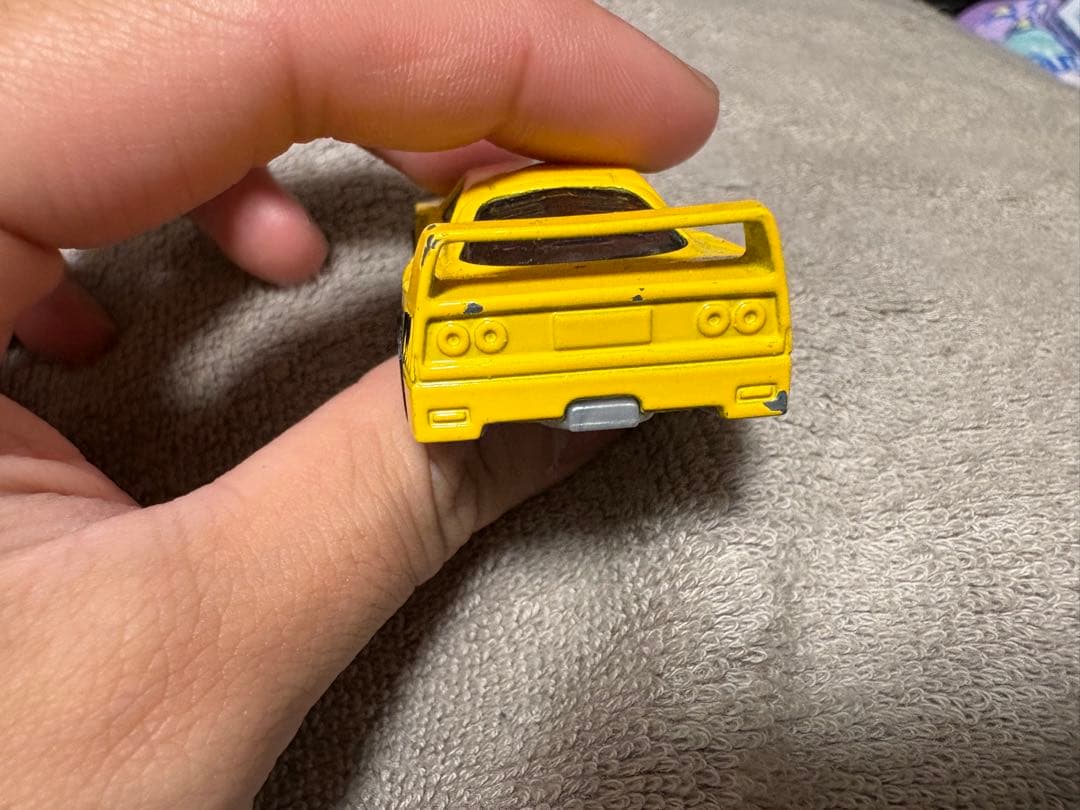1/64 ホットウィール　フェラーリ F40 Ferrari hotwheels