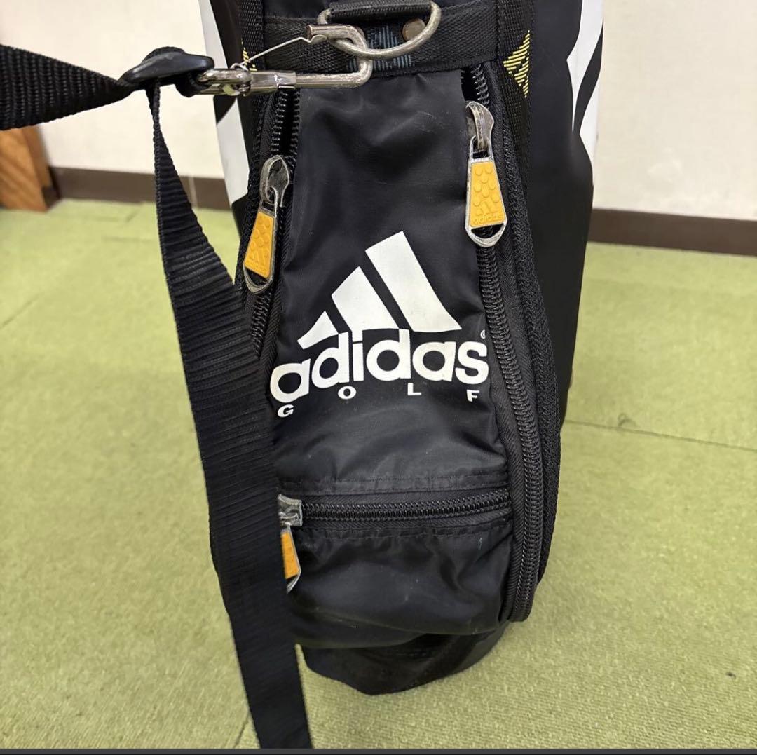 C142 adidas軽量スタンドキャディーバック