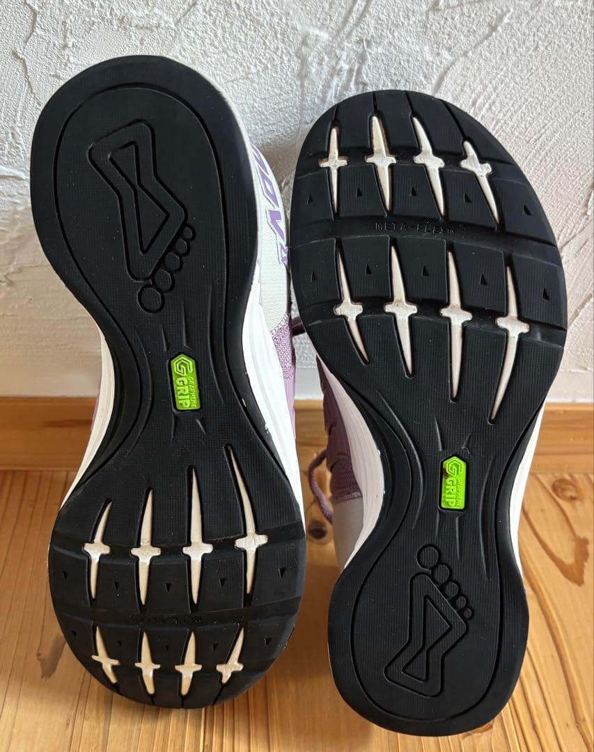 INOV-8 F-LITE G 300 inov8 イノヴェイト　トレーニング