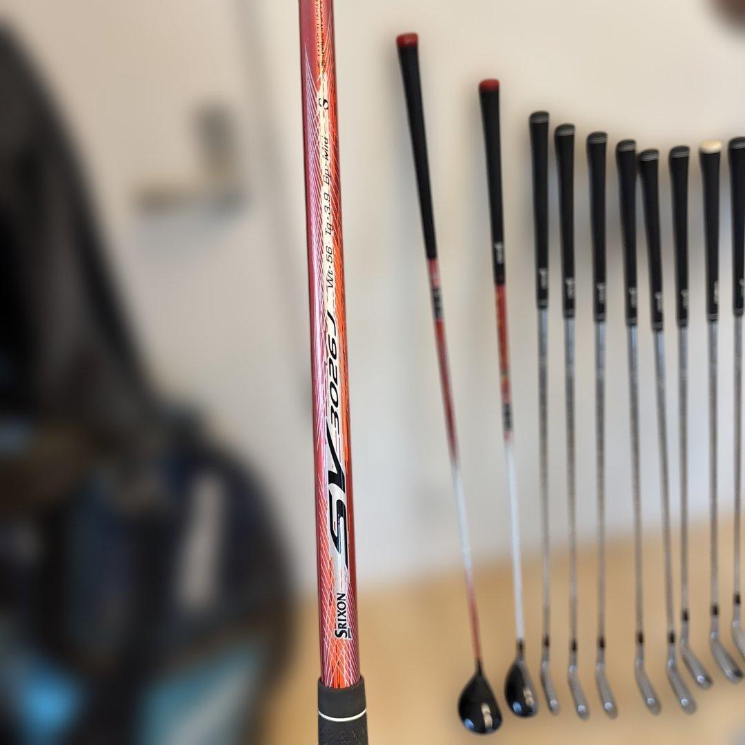 Titleist ゴルフバッグSrixonクラブセットTaylorMadeパター