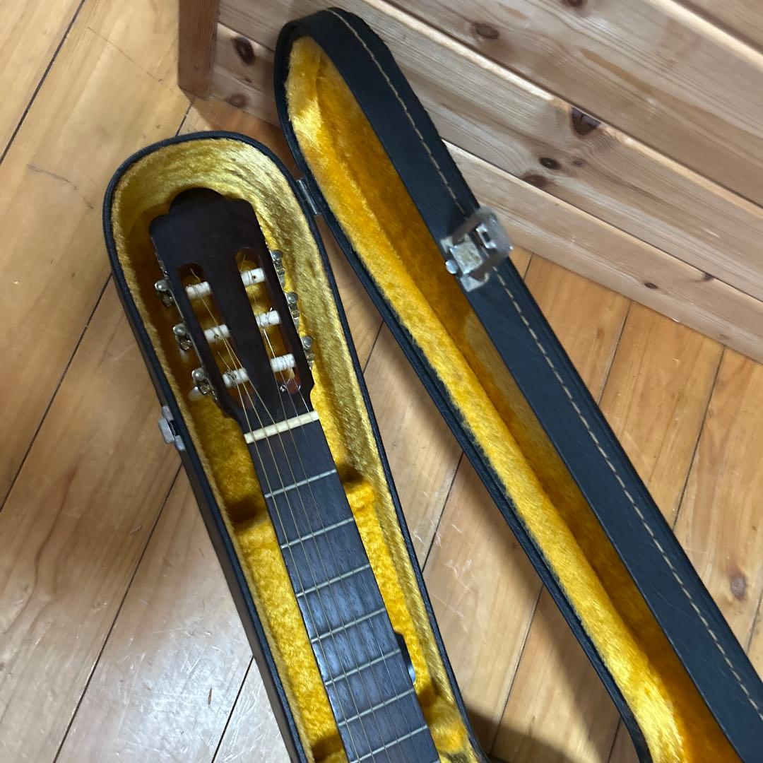F.HIMENES Modelo 200 (黒澤ギター)ビンテージ ハートケース